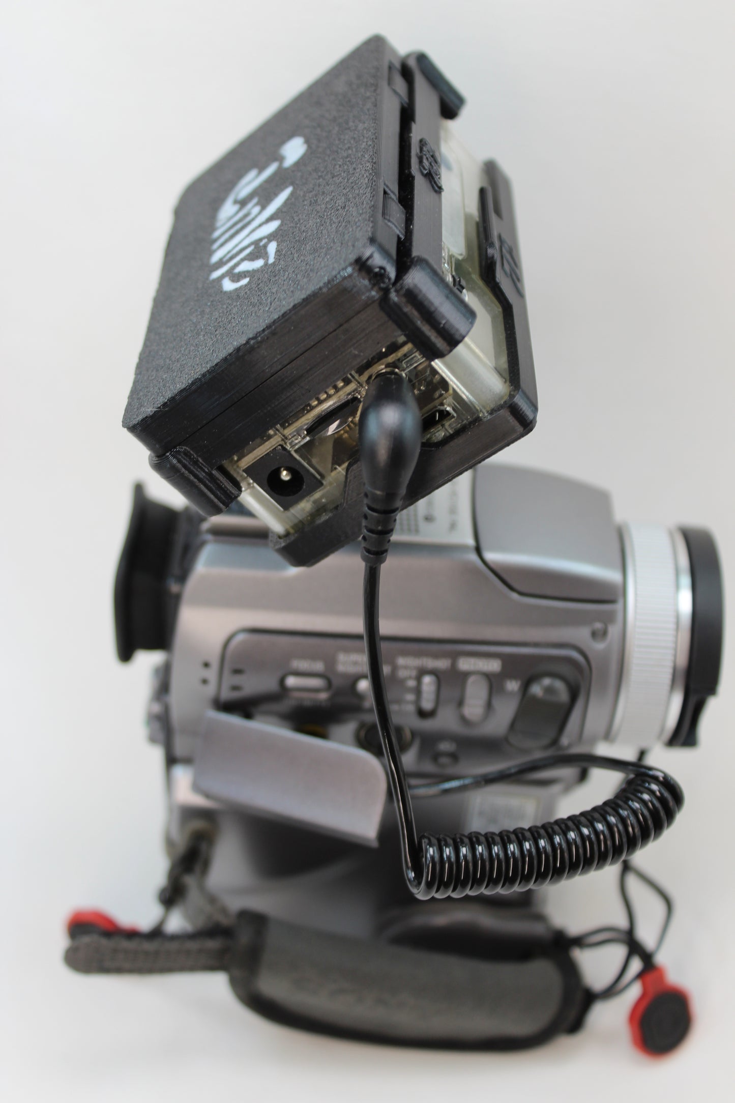 Black 3.5mm to 3.5mm Braided Data Cable for DV Camcorder - ImmersionRC PowerPlay by Invizworldwide